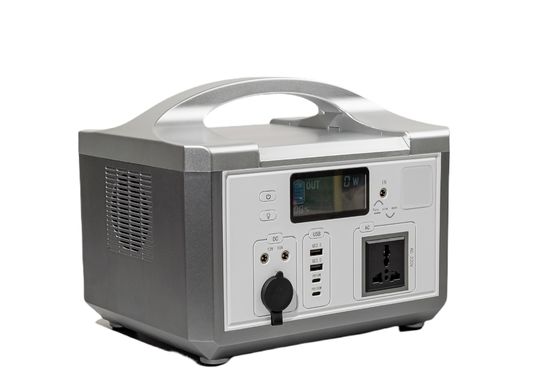 إمدادات الطاقة المحمولة IP65 LifePO4 600WH بطارية طاقة الخروج تصل إلى 1200W مولد الطاقة الشمسية للتخييم / الاستخدام المنزلي