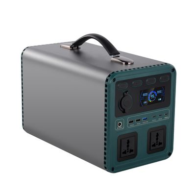 طاقة عالية الكفاءة AC 4 * 220V / 110V بطارية Lifepo4 قابلة لإعادة الشحن مع Bluetooth WiFi مولد طاقة محمول للخييم RV