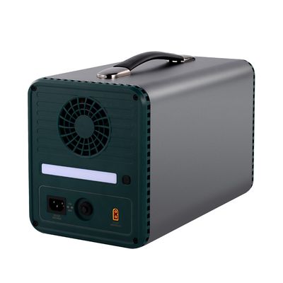 طاقة عالية الكفاءة AC 4 * 220V / 110V بطارية Lifepo4 قابلة لإعادة الشحن مع Bluetooth WiFi مولد طاقة محمول للخييم RV