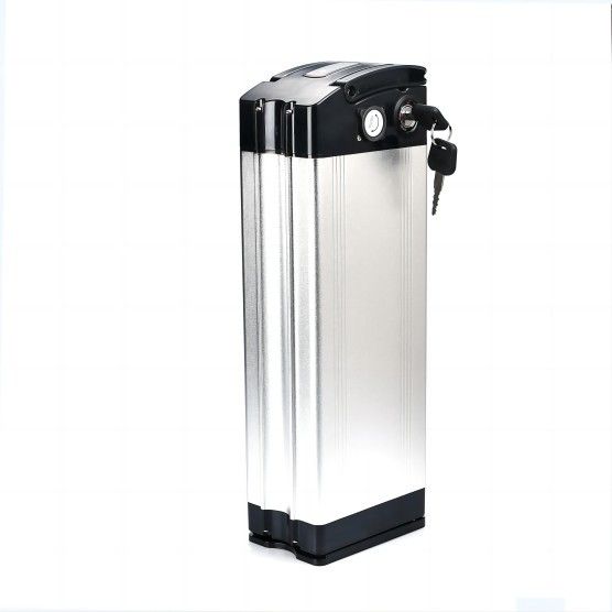 المحمولة OEM 18650 بطارية ليثيوم دراجة كهربائية 36 فولت 15AH540W بالإضافة إلى نموذج الأسماك الشظية مع بلوتوث للدراجة الكهربائية